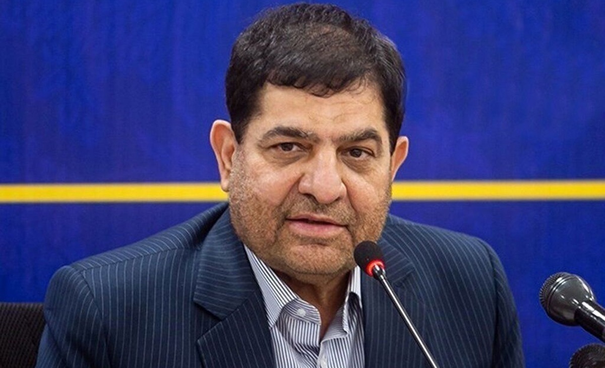 عکس؛ دیدار مخبر با خانواده رئیس جمهور فقید