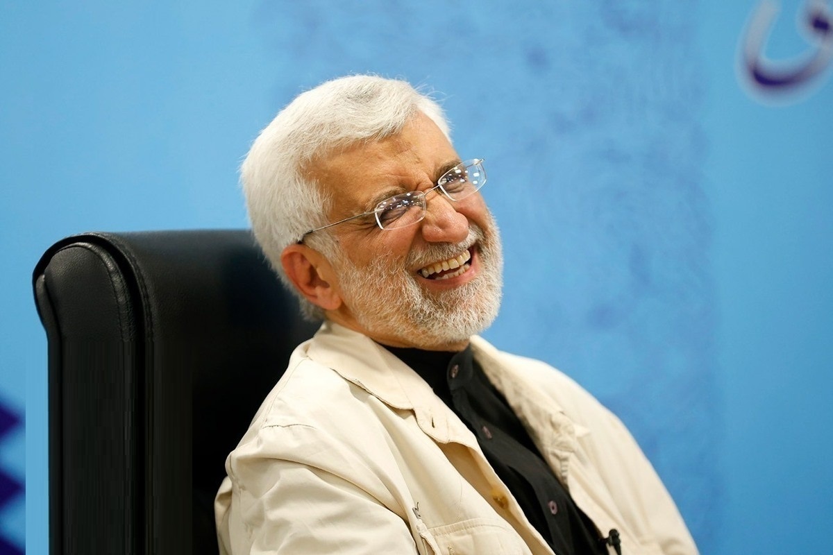 «یک جهان فرصت، یک ایران جهش؛ هر ایرانی یک نقش باشکوه»؛ شعار انتخاباتی جلیلی