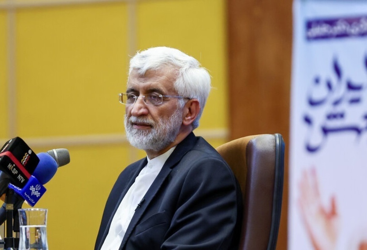 دعوت جلیلی از مردم برای رای به خود: یک انتخاب شما می‌تواند مسیر شهید رئیسی را ادامه دهد
