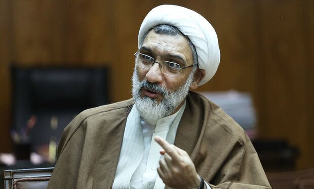 پورمحمدی‌: درباره بزرگی کوروش و خدمات او تردید ندارم
