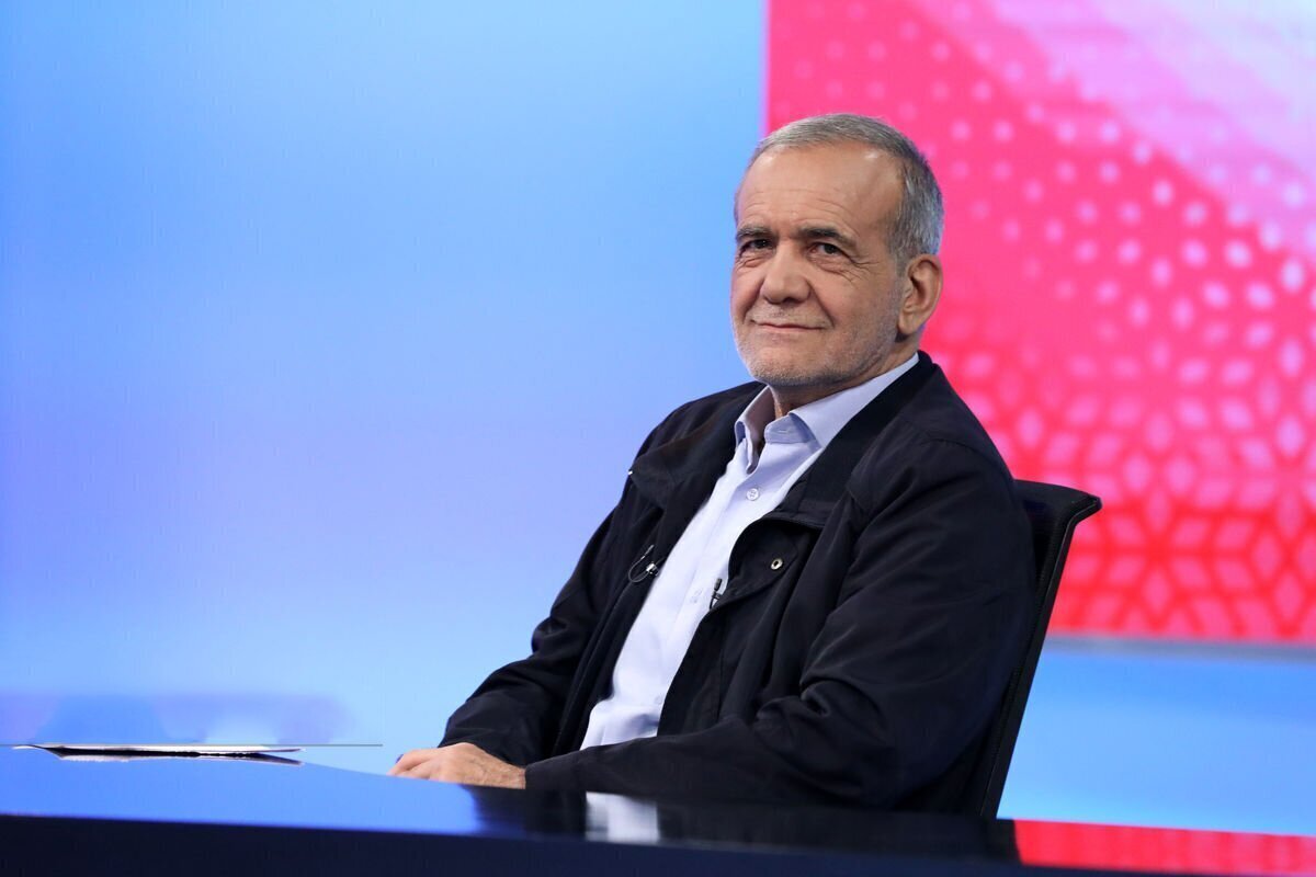 کیهان بالاخره به پزشکیان حمله کرد