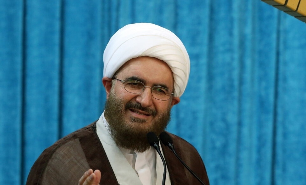 حاج علی اکبری: رئیس جمهور آینده باید مانند رئیس‌جمهور شهید از نظر عزم و اراده، فکری، تدبیر، اجرا و جسمی قوی باشد