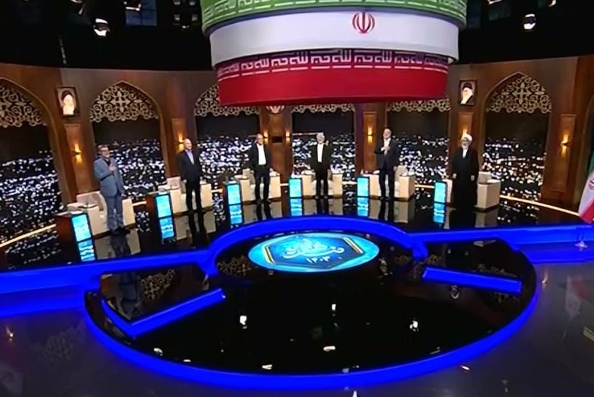 پزشکیان: بدون ارتباط با دنیا، رشد اقتصادی فقط یک شعار است/ ادعا می‌کنند اگر قدرت پیدا کردیم فلان کار را می‌کنیم و نتوانستند؛ اینها باید محاکمه بشوند /  زاکانی: واقعا مشکل اقتصادی ایران، تحریم‌های آمریکا نیست/ کنایه پورمحمدی به زاکانی: بعضی‌ها می‌گفتند تحریم‌ها مهم نیست، حالا هم می‌گویند تحریم تاثیری ندارد / دو سال در دوره دولت رئیسی و مجلس فعلی، مملکت بدون برنامه بود