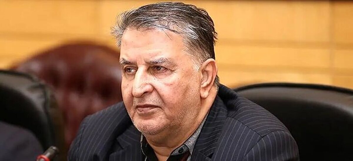 لاریجانی نه گفته می‌آید نه گفته نمی‌آید/ هرچه تکثر و تنوع بیشتر باشد بهتر است