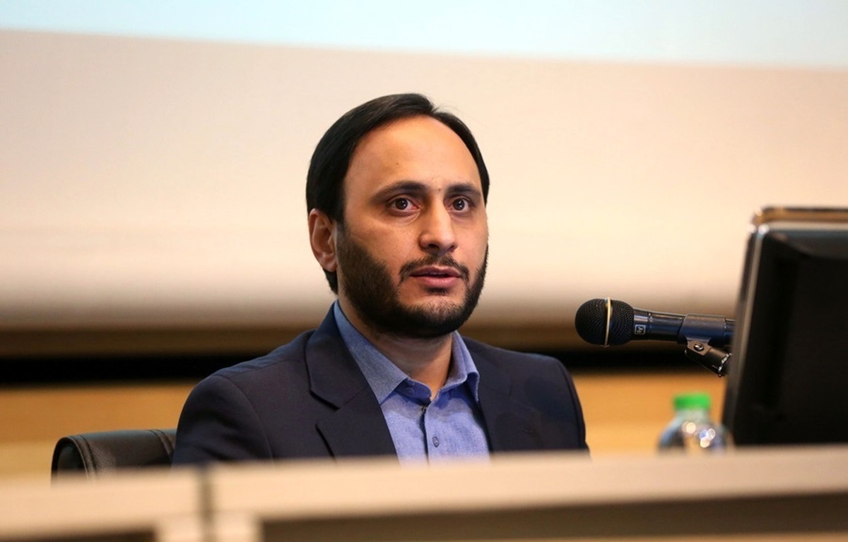 اظهارات طوفانی ظریف سخنگوی دولت را هم عصبانی کرد/ شما دیپلماسی التماسی داشتید