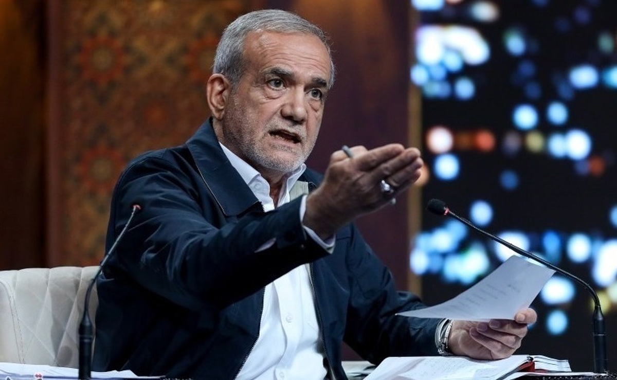 فیلم؛ طعنه پزشکیان به زاکانی؛ «تا آخر میمونی دیگه؟»