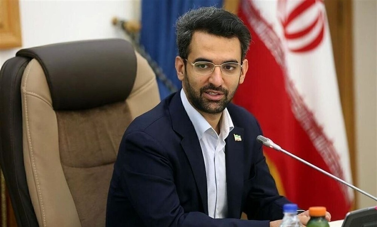 آذری جهرمی: پزشکیان با رفع تحریم، کسری بودجه را جبران می کند نه با افزایش قیمت بنزین مثل طرح وان جلیلی