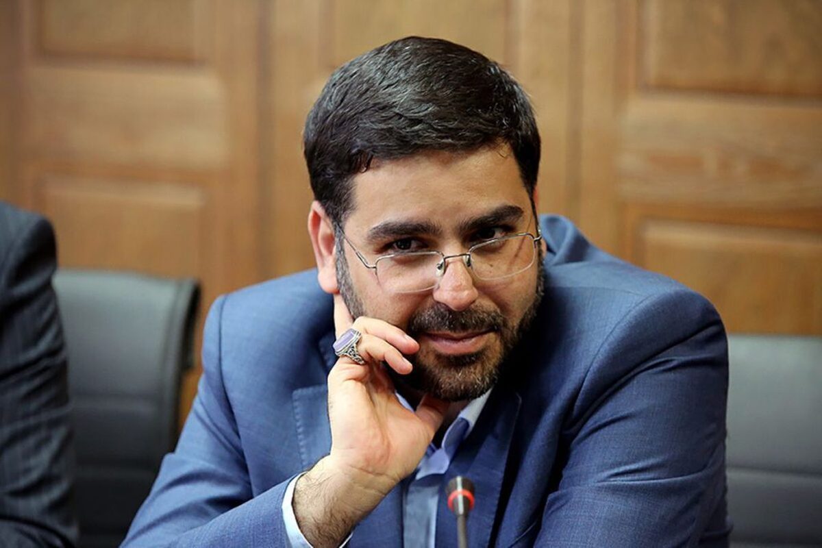 رنجبران، مقام سابق صداوسیما: رهبر انقلاب از کسانی که شهید امیرعبدالهیان را بدبینانه نقد کردند، انتقاد کردند / مذاکرات در زمستان ۱۴۰۰ درحال به نتیجه رسیدن بود