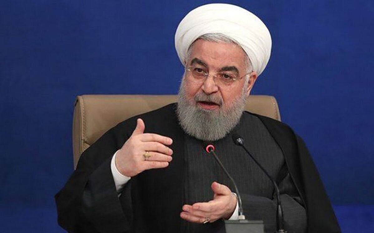 هشدار مهم روحانی: با سر کار آمدن یک دولت تندرو، ایران به فلاکت می‌افتد؛ آن وقت همه ضرر می‌کنیم؛ چه رأی داده باشیم چه رأی نداده باشیم/ یکی از نامزد‌ها قطع رابطه با جهان را فرصت می‌داند