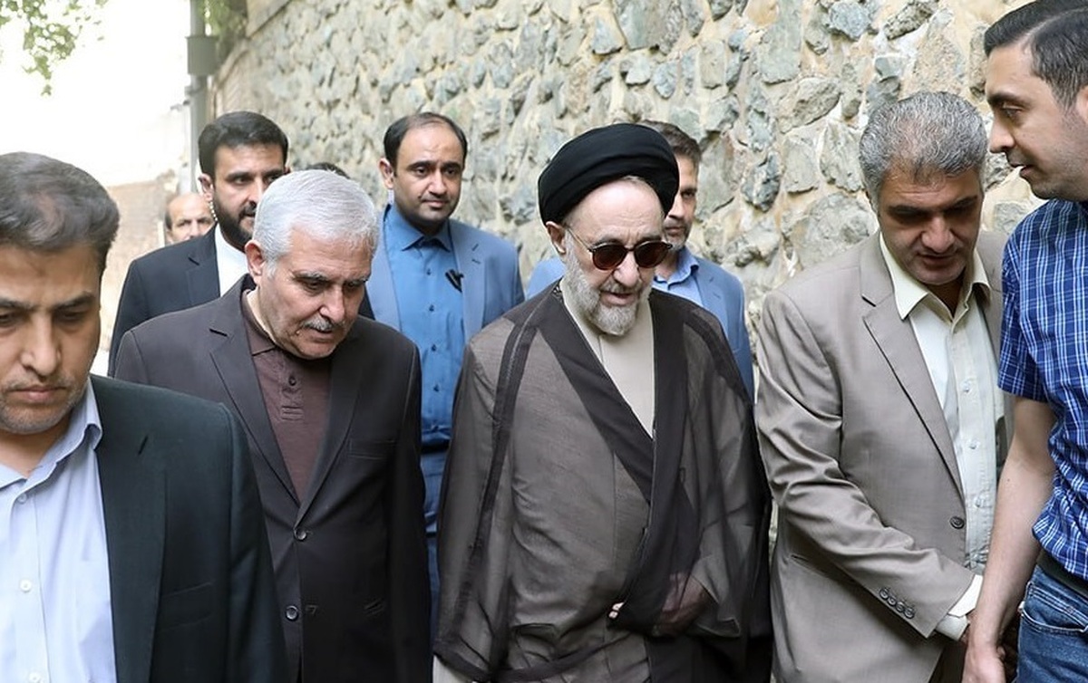 سید محمد خاتمی: همه با امید بهبود در این انتخابات سرنوشت‌ساز شرکت کنند تا بعدا افسوس نخوریم