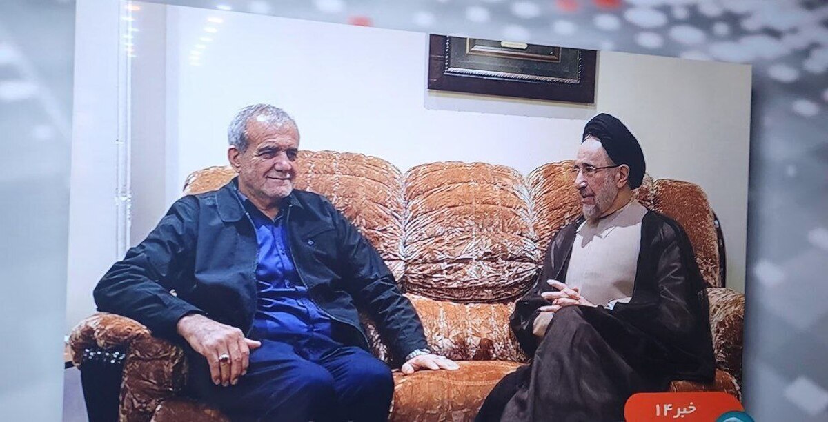 تلویزیون خاتمی را نشان داد، اما اسمش را نگفت!