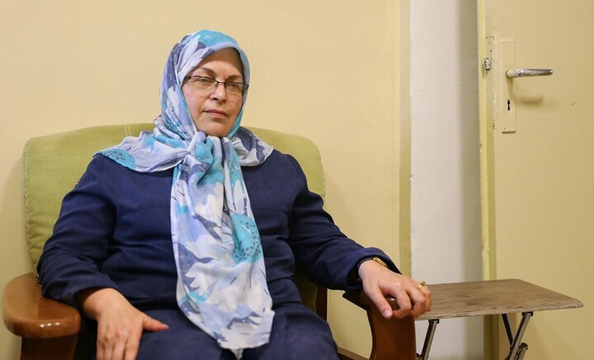 سعید جلیلی و زاکانی؛ یکی حجاب اجباری را عمق راهبردی می‌داند و آن یکی حجاب‌بان می‌گذارد!