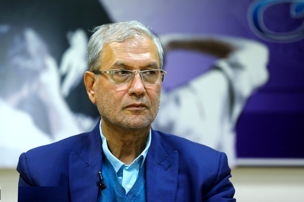 واکنش ربیعی به مناظره سوم: دولت پزشکیان، دولت اخلاق خواهد بود