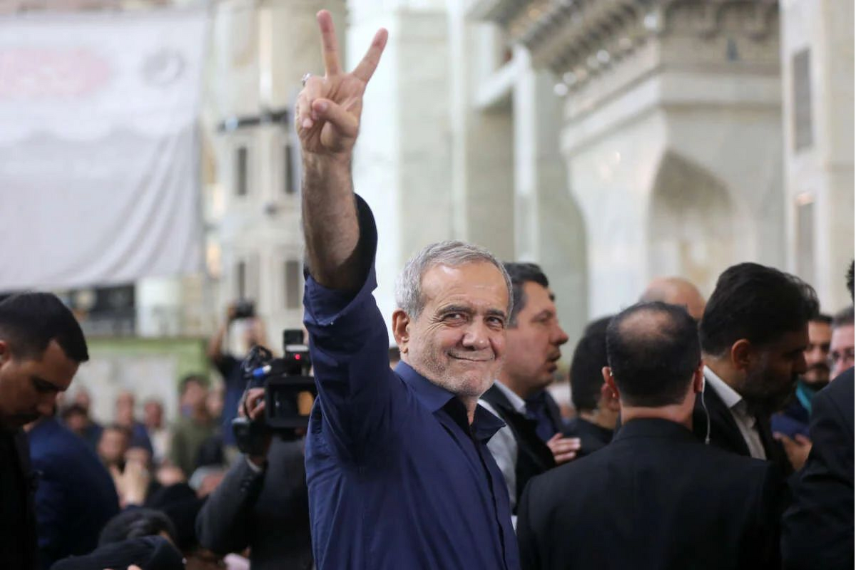 تعریف و تمجید کیهان از پزشکیان،رئیس‌جمهور منتخب