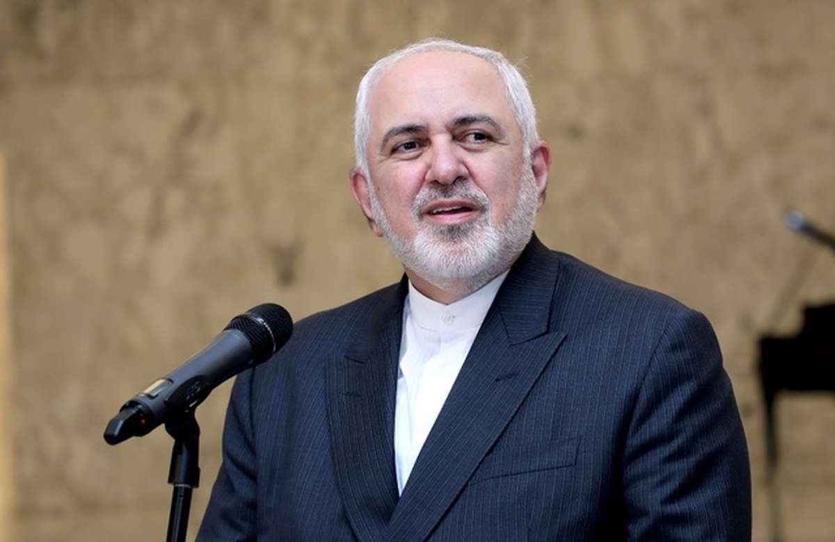 ظریف: وعده زمین و گوشت و طلا می‌دهند؛ ۲۰ گرم طلا برای هر خانواده سه نفره چند تن طلا می‌شود؛ از کجا می‌خواهید بیاورید؟