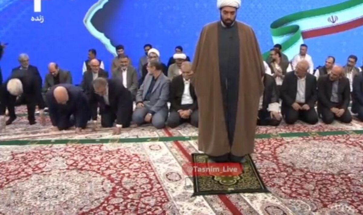 فیلم؛ نماز جماعت نامزد‌های انتخابات ریاست‌جمهوری در صداوسیما