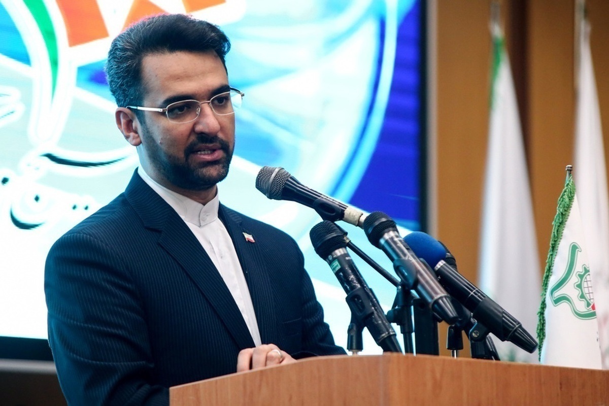 پاسخ آذری جهرمی به ادعای قاضی‌زاده درباره فیلترینگ / روز جمعه پاسخ سخنان دروغ کاندیدای پوششی جبهه پایداری را می‌دهیم