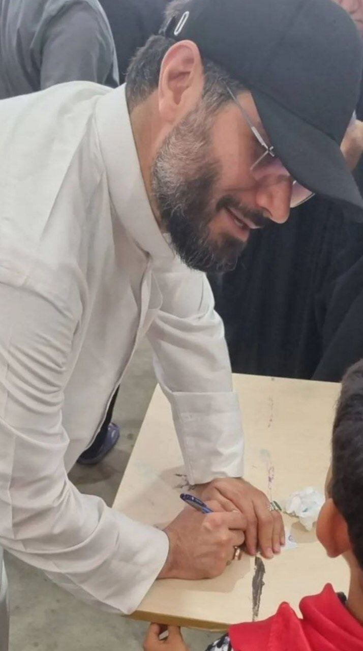 تصاویر؛ حضور مداحان معروف و سخنرانان در پای صندوق های رأی انتخاابات ریاست‌جمهوری