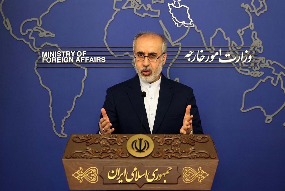 سخنگوی وزارت خارجه: درخواست خویشتن‌داری از ایران در رابطه با اقدام متقابل علیه اسرائیل غیرمنطقی است / آتش‌بس با حق مشروع ایران در تنبیه متجاوز ارتباط ندارد/ حماس اعلام کرده اسرائیل شروط جدیدی در مذاکرات مطرح کرده؛ حالا توپ در میدان آمریکا است