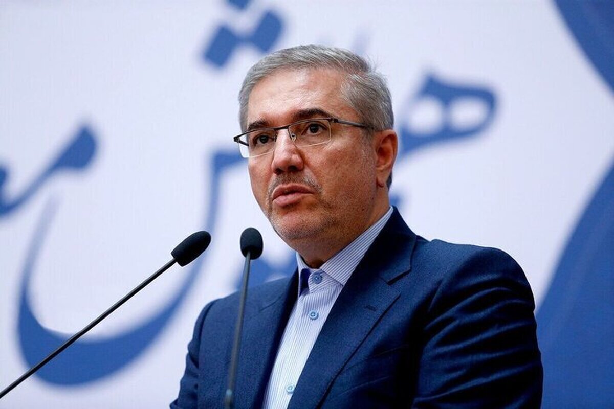 توئیت داوود منظور درباره پایان عمر دولت سیزدهم