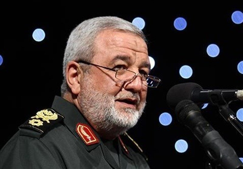 اهدا نشان فتح به سردار قاآنی توسط مقام معظم رهبری تا چند روز آینده