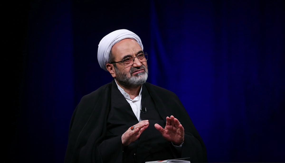 معاون دفتر نشر آثار مقام معظم رهبری: حکم رهبر انقلاب برای کمک به لبنان واجب عینی است