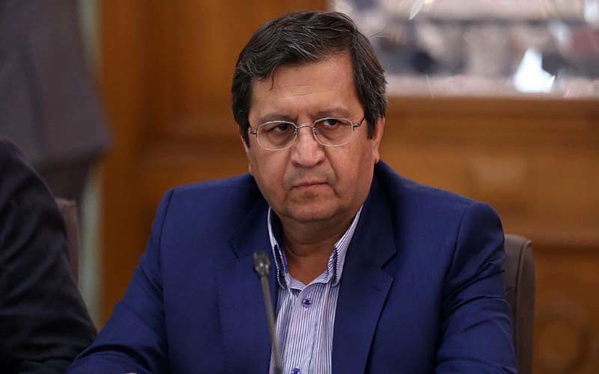 همتی: برای رشد اقتصادی ۸ درصد، ۱۲۰ تا ۱۳۰ میلیارد دلار سرمایه‌گذاری می‌خواهیم