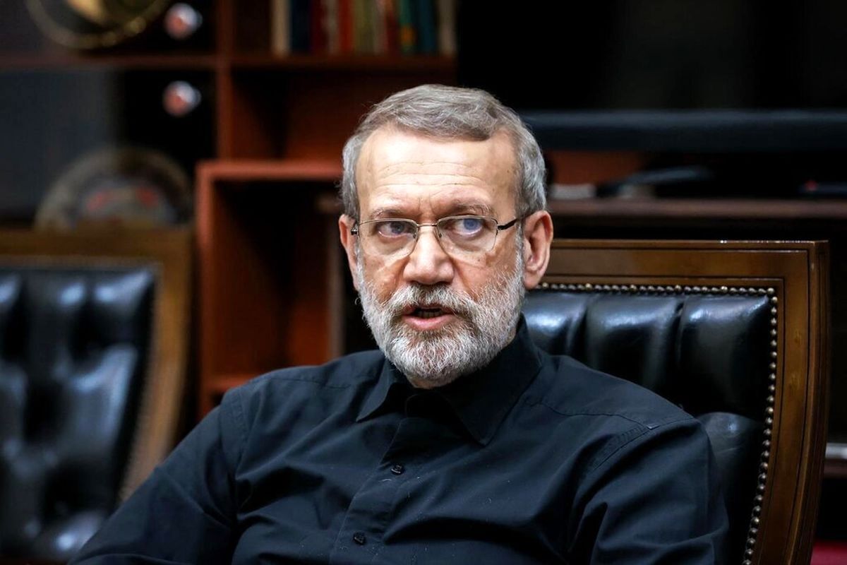 علی لاریجانی:  بین من و پزشکیان رفاقتی هست