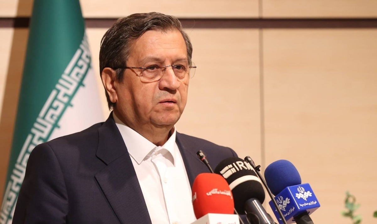همتی برای شرکت در اجلاس سرمایه‌گذاری جهانی به عربستان سفر می‌کند
