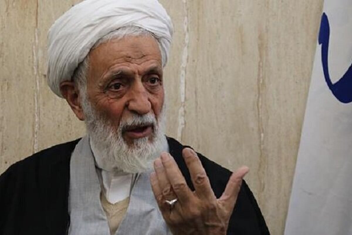 دستور قرآن است که برای دفاع از کشور باید از همه امکانات نظامی استفاده کنید