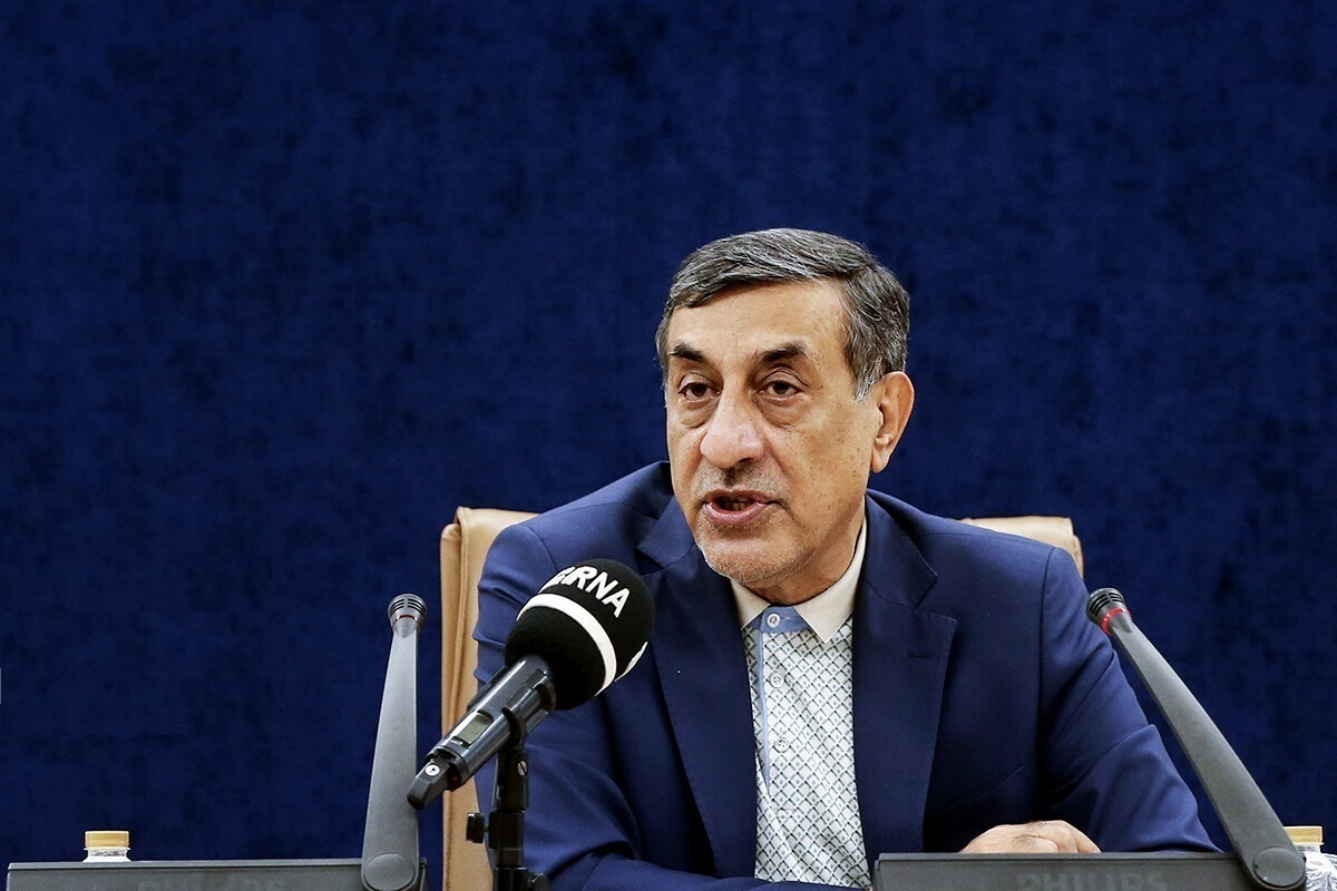 هیچکس در دولت مشکلِ ظریف را ندارد