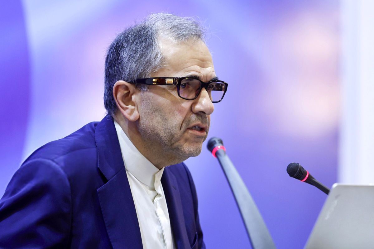 سخنگوی کمیسیون امنیت ملی به نقل از تخت‌روانچی: طرف آمریکایی برای سرمایه‌گذاری در ایران ابراز تمایل کرد