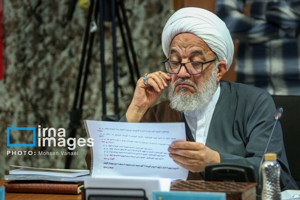آقا تهرانی: دولت در تلاش است تا لایحه جدیدی درباره حجاب بدهد که هیچ‌ بازدارندگی ندارد