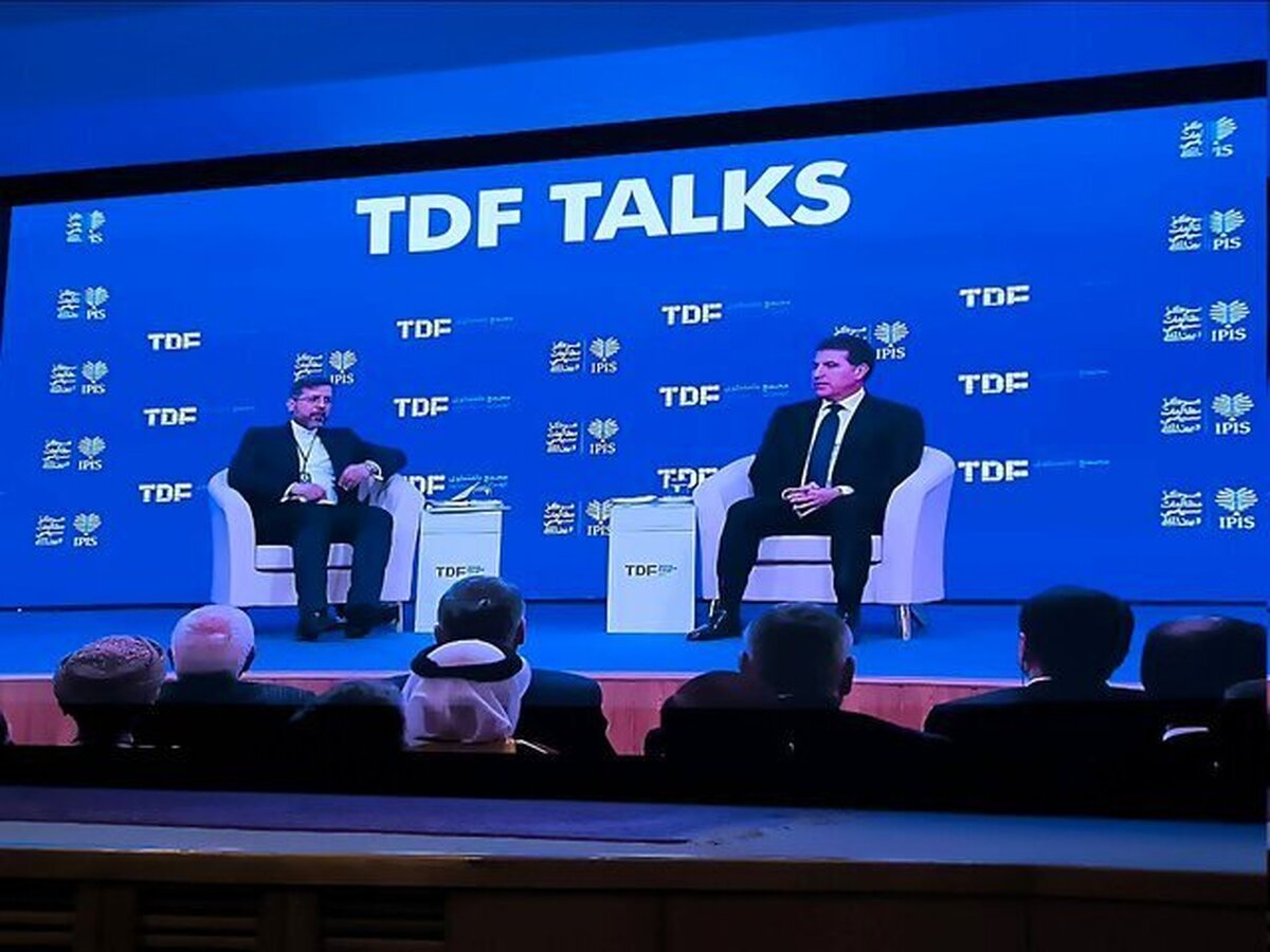 بارزانی در تهران فارسی سخنرانی کرد