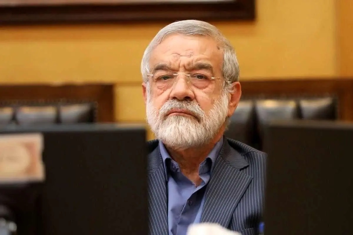 نماینده حامی سعید جلیلی: پیامک‌های حجاب منع قانونی ندارد