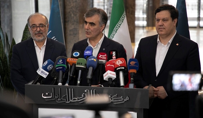 انتشار ۲۰۰ میلیون یورو اوراق مرابحه ارزی برای فولاد مباركه كلید خورد | مدیرعامل بانك ملت: با تمام توان در خدمت افزایش تولید و اشتغال در كشور خواهیم بود
