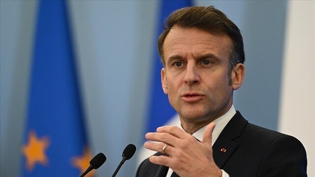 ماکرون: تروئیکا پیشنهاد مذاکراتی کامل به ایران ارائه می‌دهد