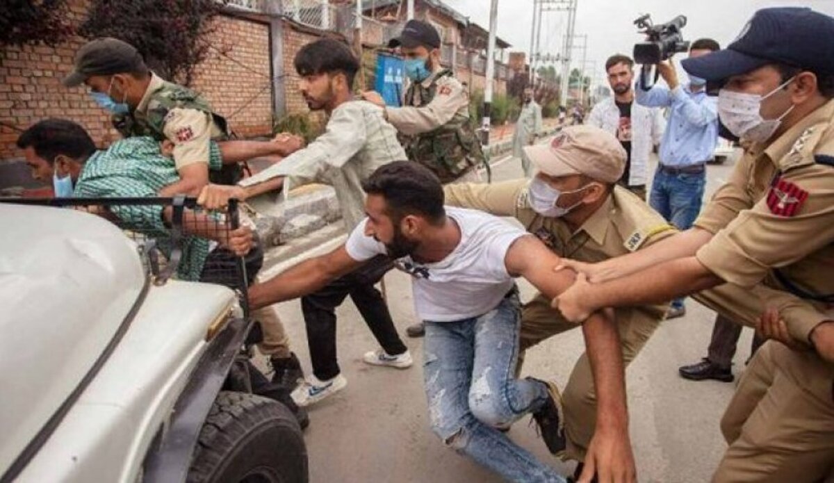ویدیو؛ درگیری پلیس هند با عزاداران حسینی