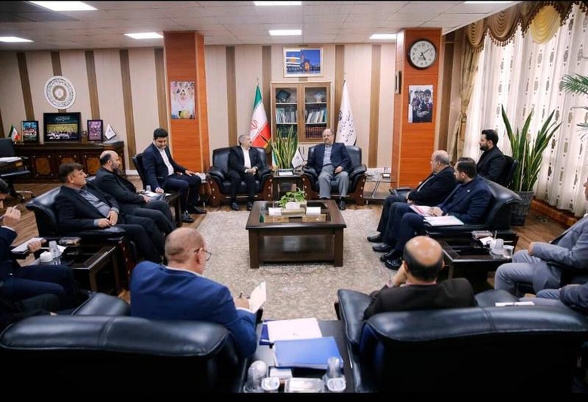 دیدار مدیرعامل هلدینگ خلیج فارس و وزیر آموزش و پرورش
