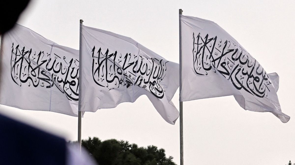 ویدیو؛ افتتاح موزه تسلیحات انتحاری توسط طالبان!