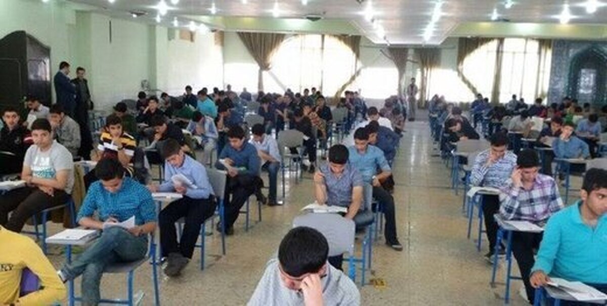 برگزاری تجمع درباره لو رفتن سوالات آزمون سمپاد؛ آموزش و پرورش واکنش نشان داد