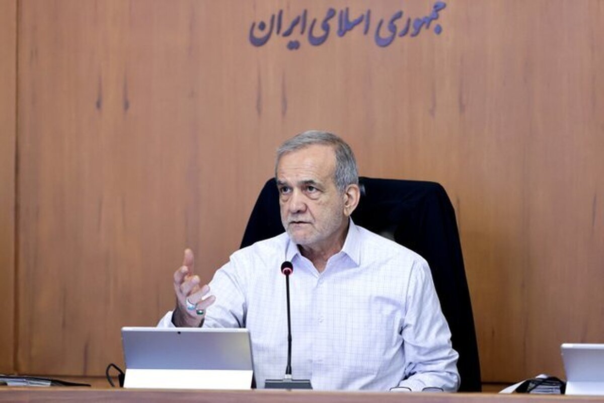 پزشکیان: مواجهه با کسانی که نسبت به ما نقد‌هایی دارند، اما در زمان جنگ تحمیلی پای ایران ایستادند، اصلاح شود