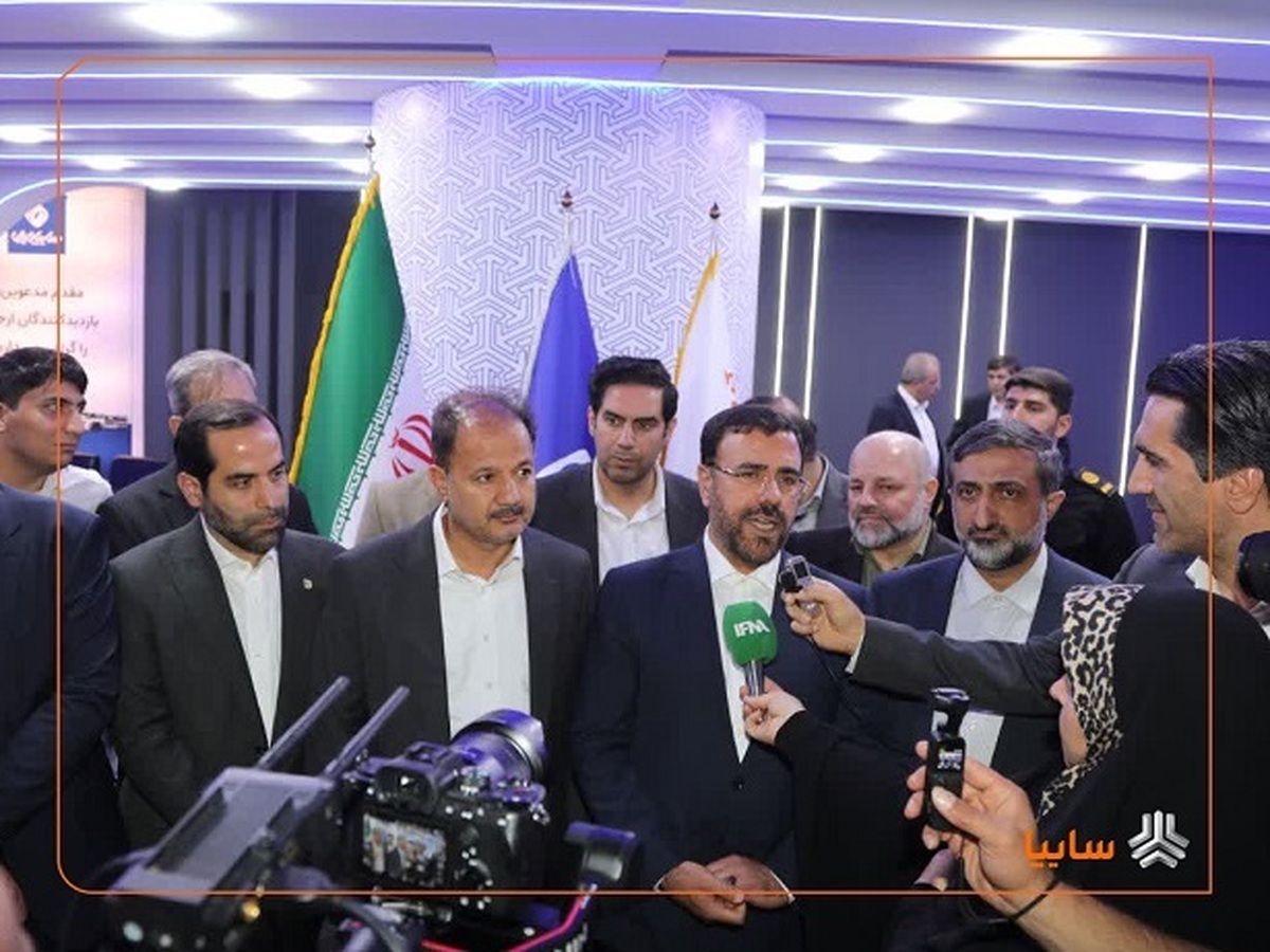 استاندار فارس در حاشیه نمایشگاه خودرو شیراز عنوان کرد:
سایپادیزل در حمل‌ونقل سنگین نقش کلیدی دارد/ لزوم کاهش وابستگی و تولید رقابتی در صنعت خودرو