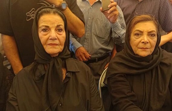 «همایون» در کنار مزار چهره‌های شاخص به خاک سپرده شد