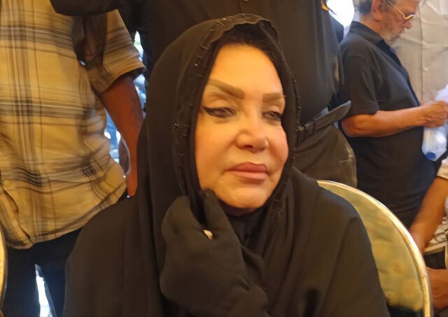«همایون» در کنار مزار چهره‌های شاخص به خاک سپرده شد