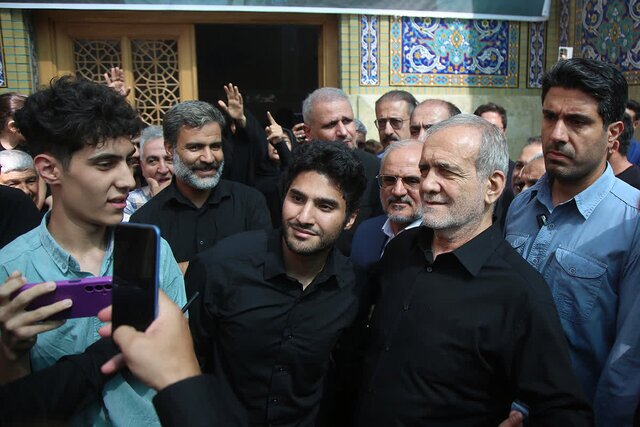 سفر سرزده پزشکیان به قم