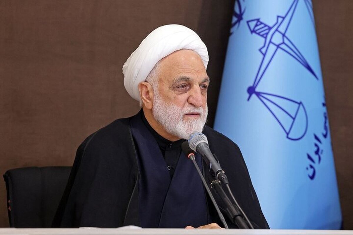 در حوزه مسائل فرهنگی و هنجارهای اجتماعی باید دلسوزان و نخبگان هم‌اندیشی کنند و روش‌های عالمانه رفع این مسائل را گرد آورند | امروز خدمت به مردم بسیار اهمیت دارد
