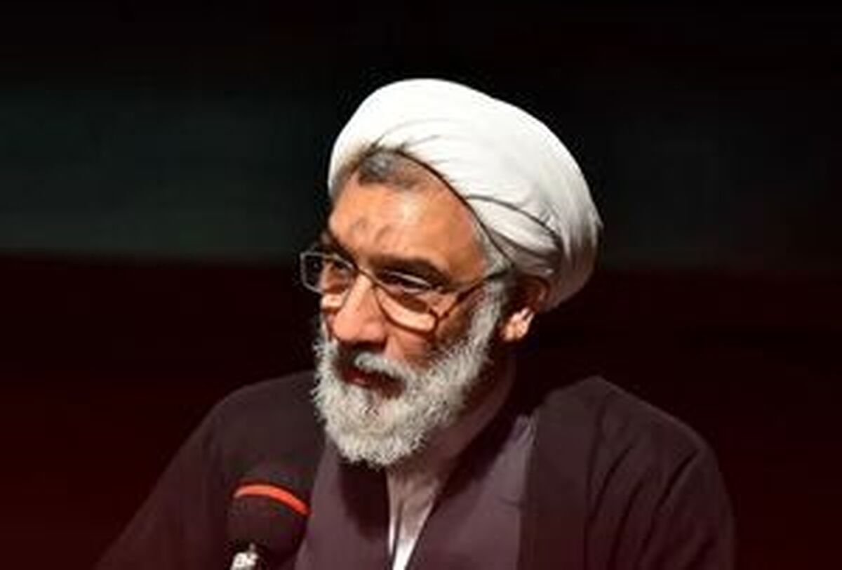 مصطفی پورمحمدی: این همه تعطیلی یعنی چه؟