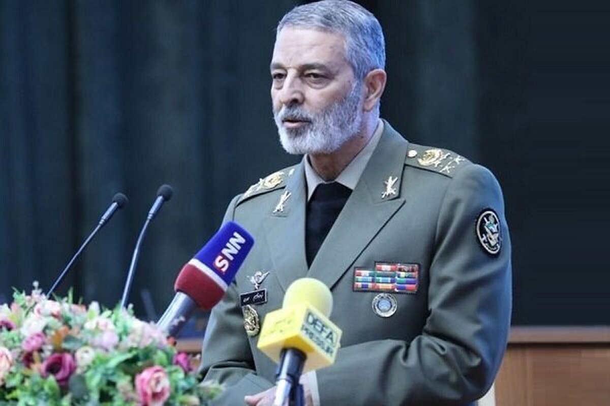 دست ما هم برای مذاکره و هم برای جنگ پر است