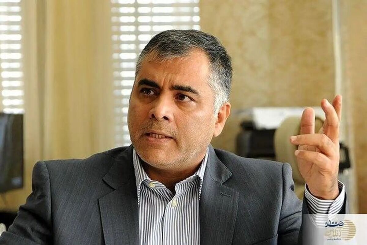 توضیح وزیر نفت در خصوص قیمت و نحوه عرضه بنزین سوپر |  این موضوع هیچ ارتباطی با سهمیه فعلی کارت‌های سوخت ندارد